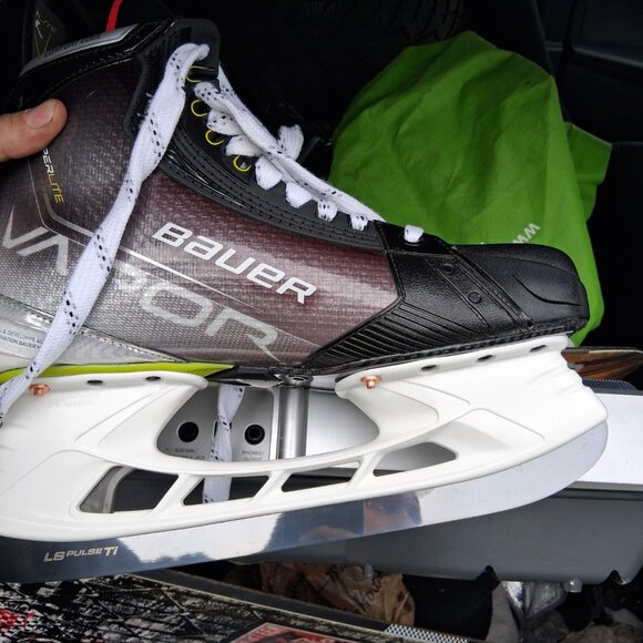Bauer vapor hocky skates - Picture 5 of 5